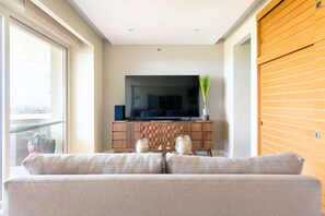 Apartment | 3 bedrooms, Internet - Anana El Dorado 106 Condo Pool Lake Views (Chapala)