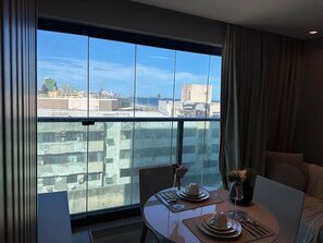 Dining - Oceanfront Studio in Condominium Ops0337 (Salvador)