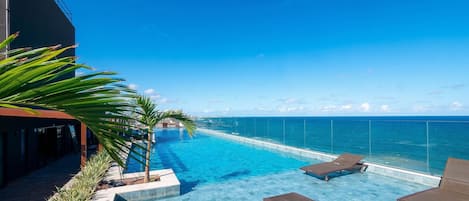 Basic Apartment | Pool | Outdoor pool