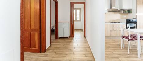 Jääkaappi, uuni, liesi, kahvin-/teenkeitin