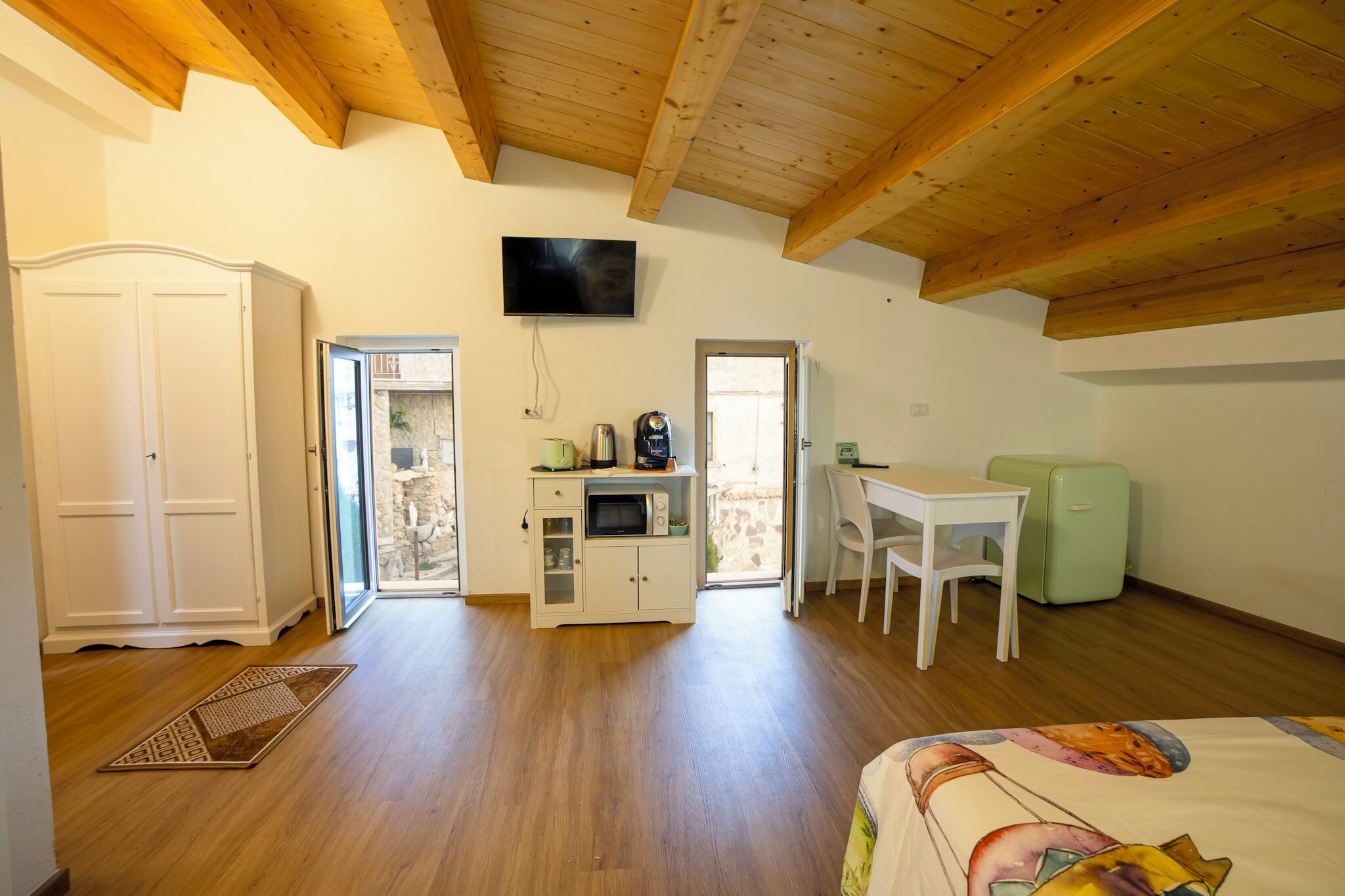 Doppel- oder Zweibettzimmer