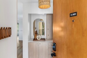 Interior - NEW Listing! Ocean View 2BR/2BA Keauhou Punahele (Kailua Kona)
