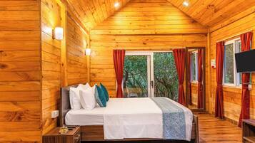 Forest View Wooden Cottage | Free WiFi