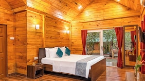 Forest View Wooden Cottage - Nature Trails Rock Valley Goa (Ponda)