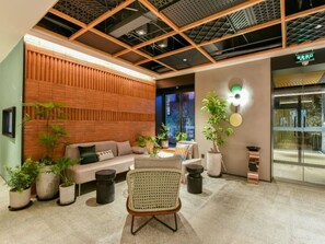 Lobby - Qiuguo Hotel-Beijing Sanlitun Branch (Beijing)