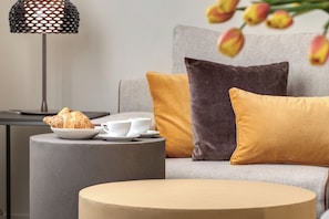 Interior - Modern Luxe (Milan)
