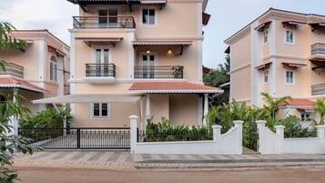 House, Smoking | 4 bedrooms