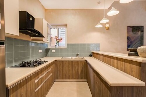 Lux 4bhk w Pool 5 Mins From Assagao Villa Avyan