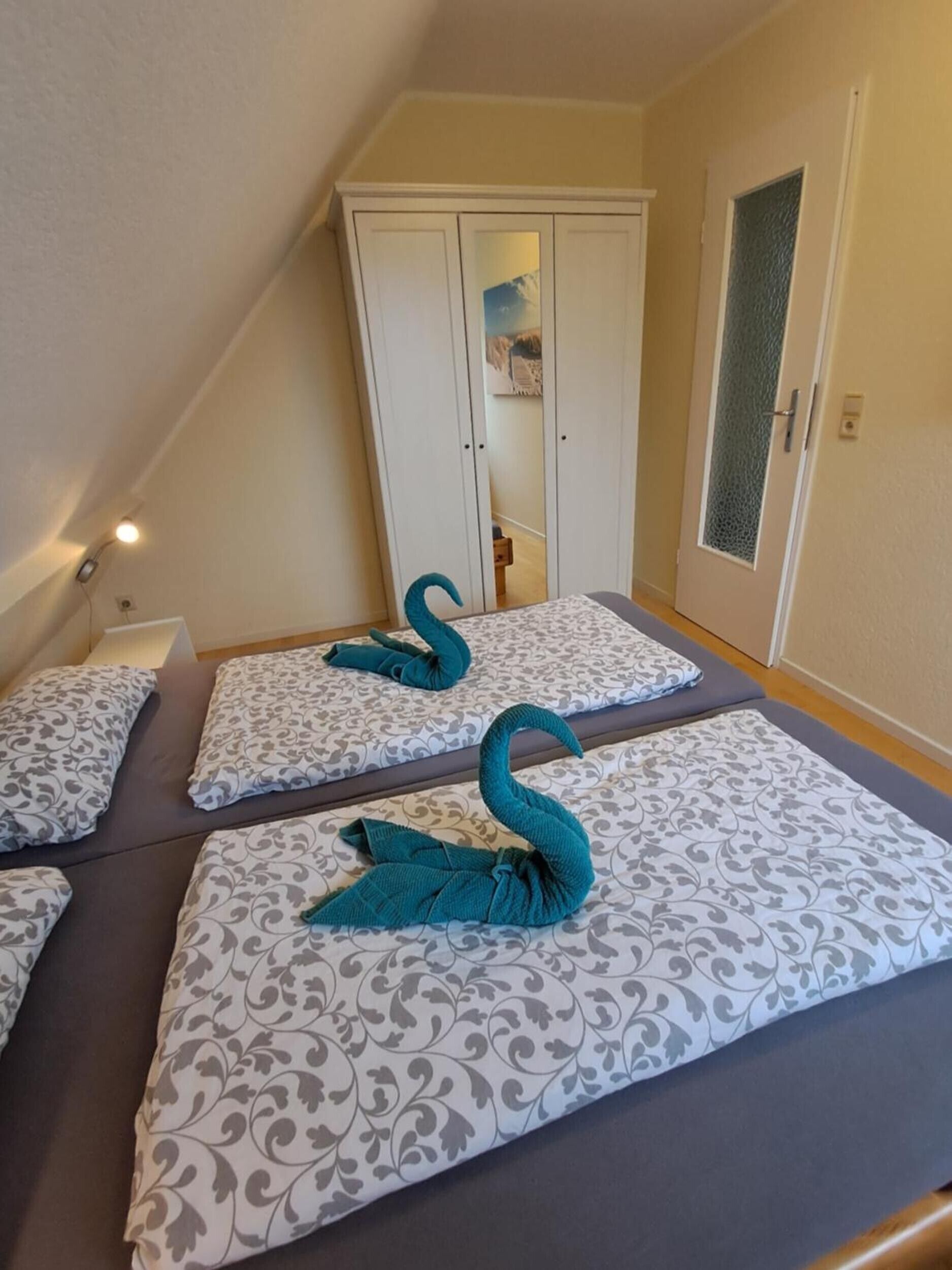 2 makuuhuonetta, Wi-Fi, vuodevaatteet