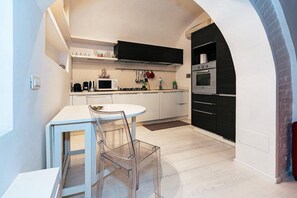 Fridge, microwave, toaster - ROMAntic Duplex [Piazza Navona 5*] (Rome)