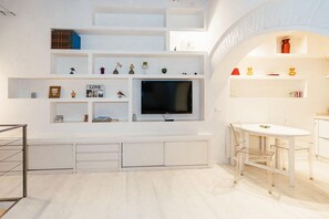 Interior - ROMAntic Duplex [Piazza Navona 5*] (Rome)