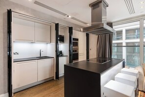 Apartment - Luxury Kensington Home - Concierge Elevator AC (London)