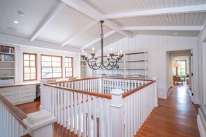 Villa, 4 chambres | Intérieur