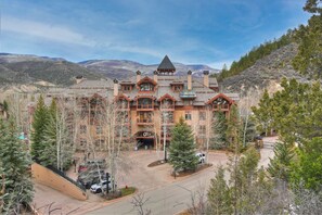 Exterior - Prime Location, Steps from the Ski Lift - 2 Bedroom Condo in Arrowhead Village 2 Condo (Edwards)