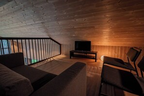 Interior - Luxury Cabin, Wellness and View Over the Tyrifjord (Modum)