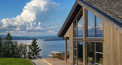 Luxury Cabin, Wellness and View Over the Tyrifjord
