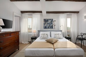 4 bedrooms, iron/ironing board, free WiFi, bed sheets - Villa Ovi (Karojba)