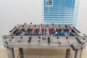 Fitness facility - Beautiful 5 bedroom in amenity rich community. (Ocean View)