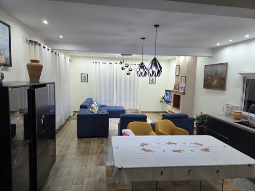 Residence 20 minutes from Tana Airport, with a pool, 100% self-sufficient 
