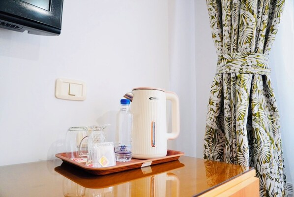 Classic Double Room | Free WiFi - Le National (Tunis)