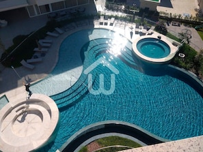 Una piscina techada