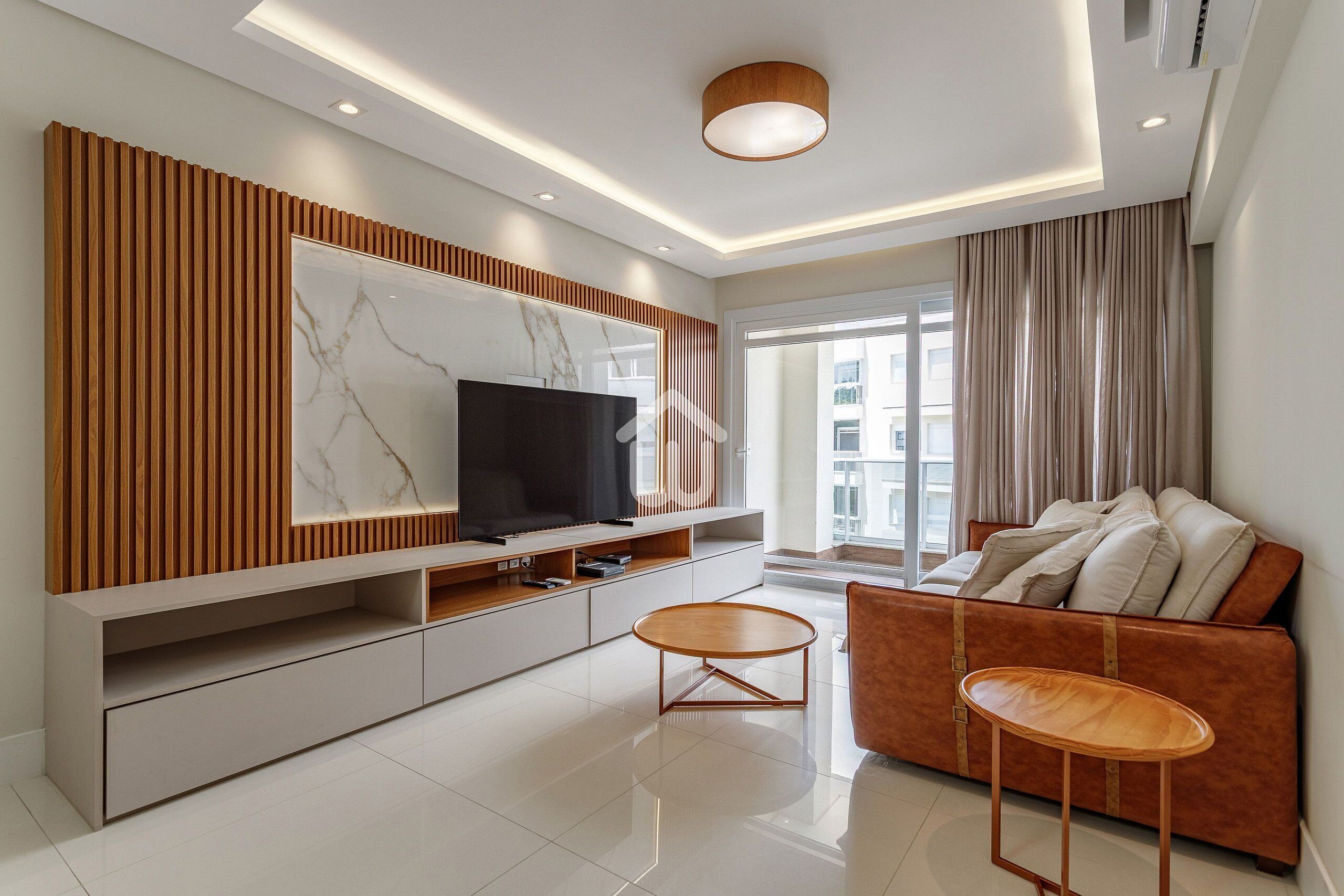 Comfort Apartment | Living area | Flat-screen TV