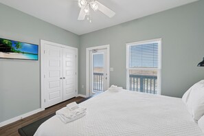 3 bedrooms, iron/ironing board, WiFi, bed sheets - Dog-Friendly Beach Retreat | Walk to the Sand & Heated Pool, Playground (Corpus Christi)