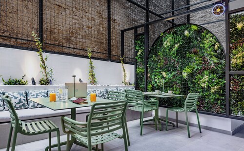 Zea Urban Living