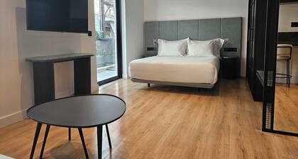 Zea Urban Pireaus Center