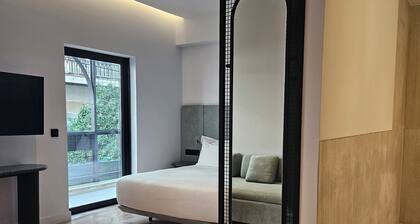 Zea Urban Pireaus Center