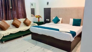 Deluxe Room - Hotel Taj Signature (Agra)