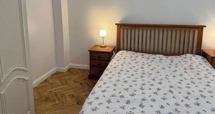 Room-cozy Room in Shared Home in Ashford