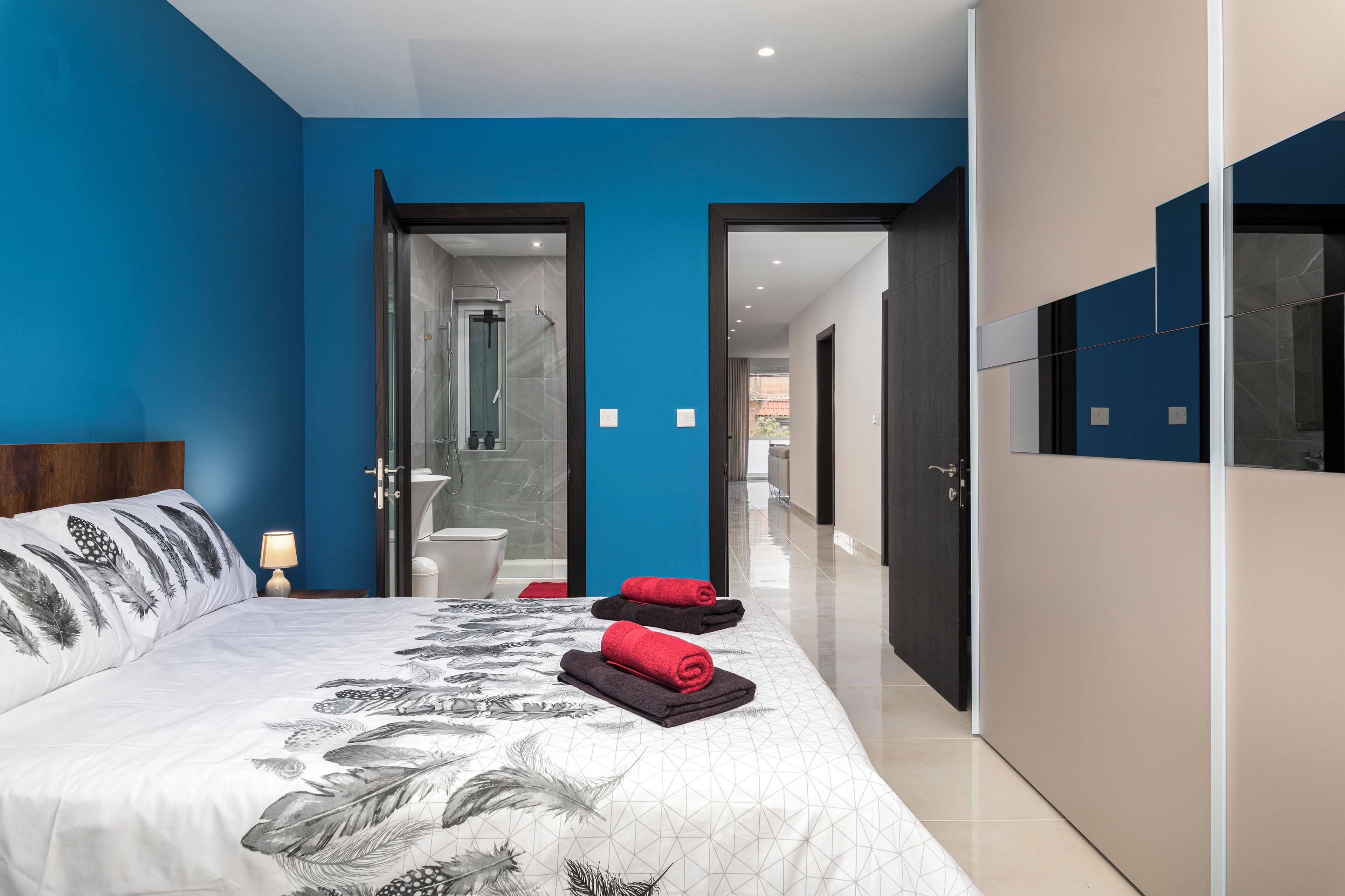 公寓, 3 间卧室, 厨房, 城市景观 | 遮光窗帘、熨斗/熨衣板、免费 WiFi