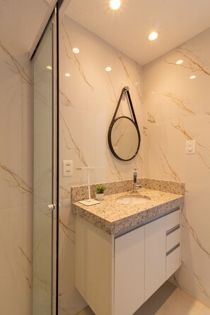 1 bedroom - 5 Minutes From Copacabana Beach Bi202 (Rio de Janeiro)
