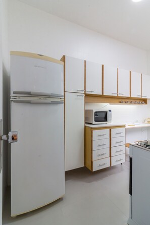 Apartment, Smoking - 4 Minutes From Leblon Beach Ga207 (Rio de Janeiro)