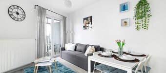 Bright Apartment with Balcony | Parking, Close to Airport
