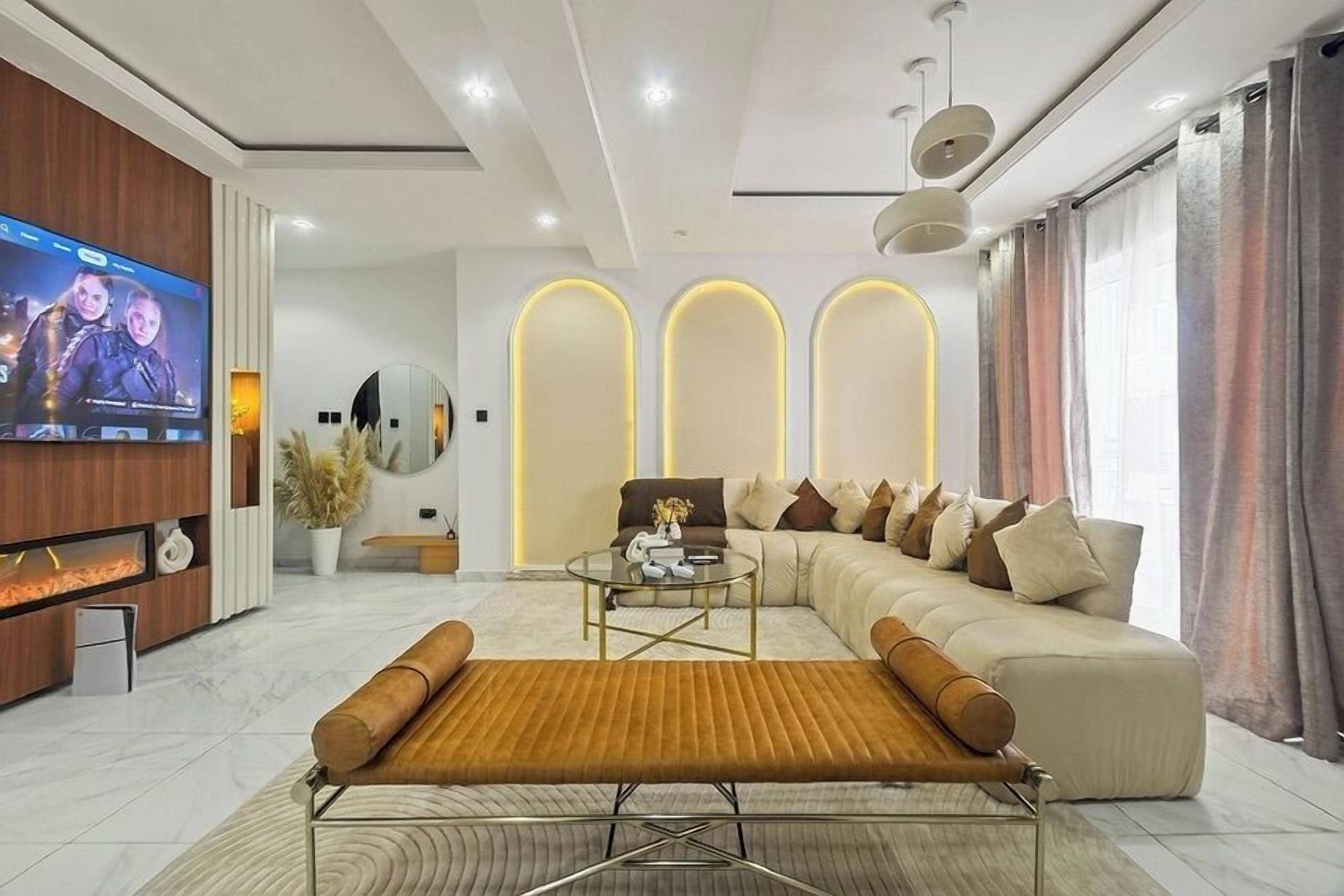 Economy Apartment, Balcony, City View | Living area