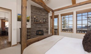 Iron/ironing board, Internet, bed sheets - Big Sky Vacation Rentals: Big View Retreat (Big Sky)
