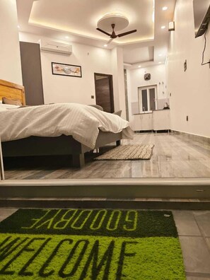 Phòng Suite Junior, ban công, quang cảnh thung lũng | Bàn, khu vực làm việc phù hợp cho laptop 