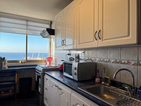 Family Apartment, Balcony, Sea View | Private kitchen