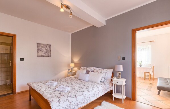 1 chambre, Wi-Fi, draps fournis