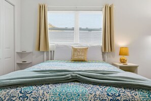 1 bedroom, desk, iron/ironing board, WiFi - West Wind Treasure First Floor (Treasure Island)