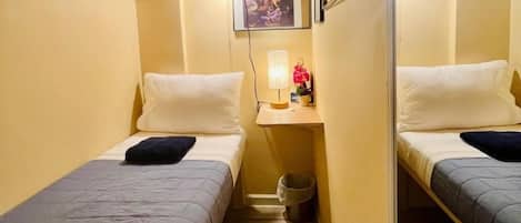 Single Room | Free WiFi, bed sheets