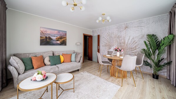 Living area - Apartamenty Sun & Snow Emilii Plater (Gdańsk)