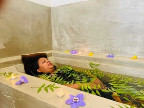 Spa - Fabulous 3-bedroom villa in delightful Kengalla for your getaway (Kengalla)