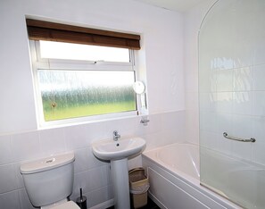Shower - Badgers Cliff (Wadebridge)