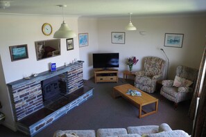 Living area - Badgers Cliff (Wadebridge)