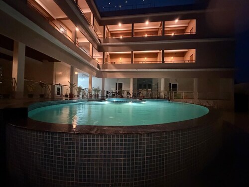 Beyond Inn Hotels & Resorts ECR