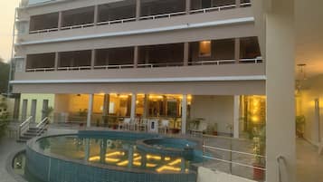 Overnatningsstedets facade