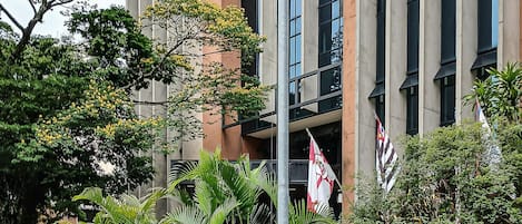 Club Studio | Exterior
